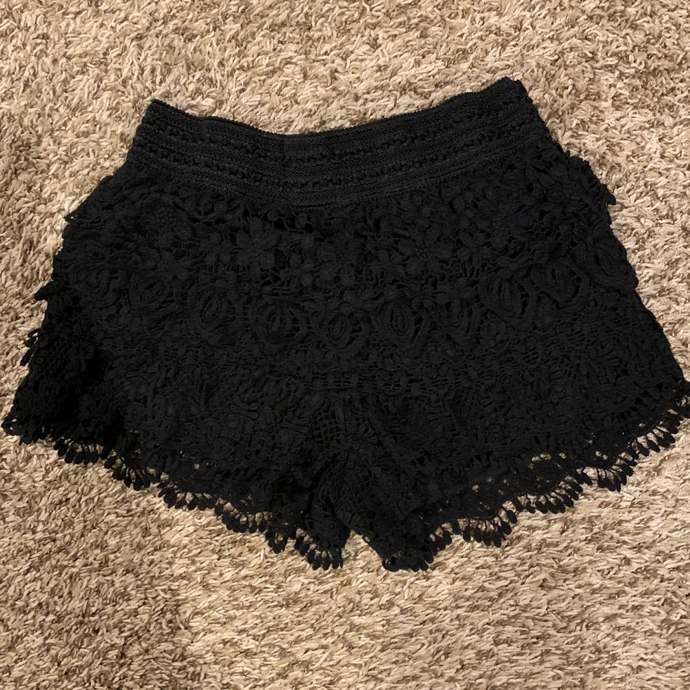 No Boundaries black lace shorts